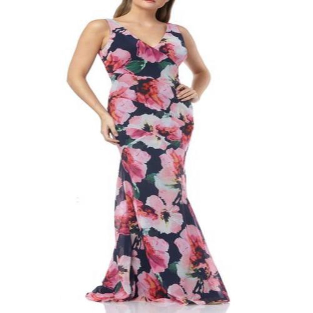 *NWT* CARMEN MARC VALVO FLORAL CHIFFON GOWN SIZE 4